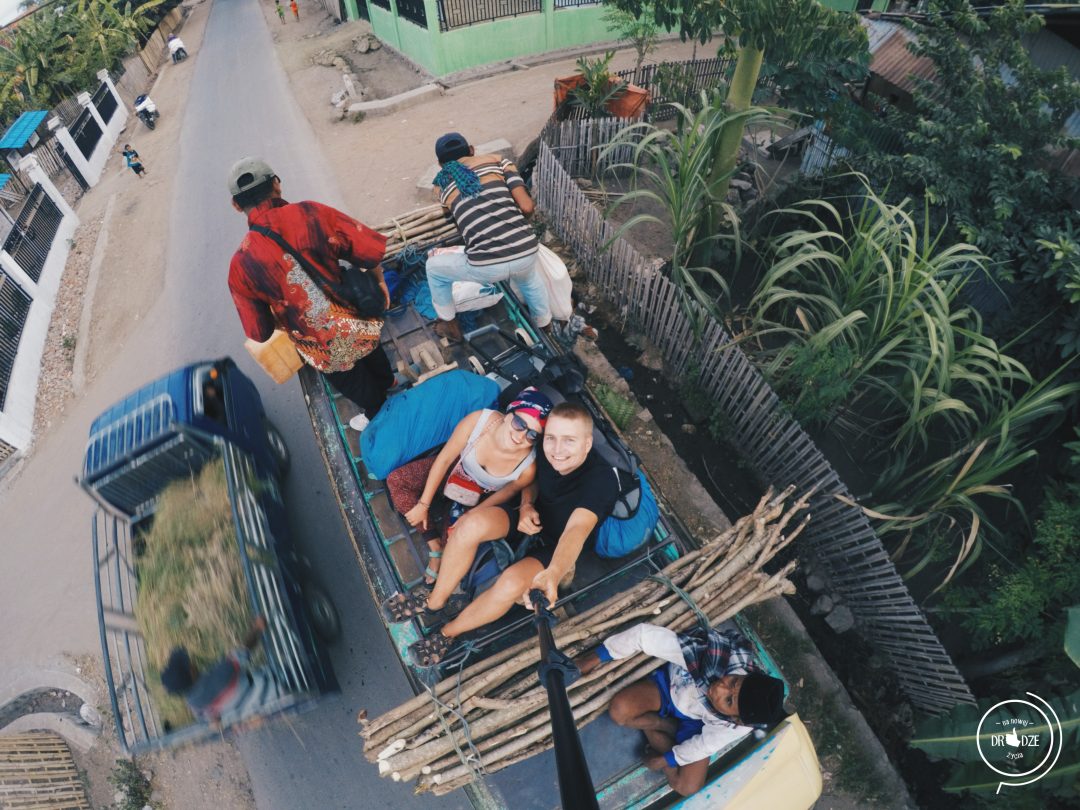 Autostop w Indonezji - Na Nowej Drodze Życia