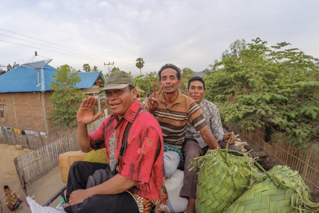 Ludzie w Indonezji - Na Nowej Drodze Życia