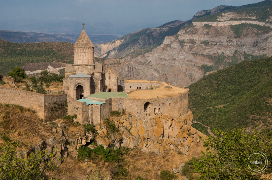 Armenia co zobaczyć - Tatew